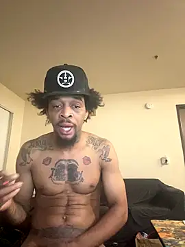 Snapshot of thefreakscomeoutatnight chatting on 10/23/25, 11:53 thefreakscomeoutatnight online show from 10/23/25, 11:53