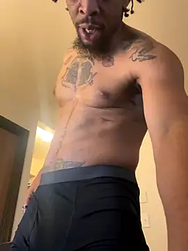 Snapshot of thefreakscomeoutatnight chatting on 12/02/25, 09:10 thefreakscomeoutatnight online show from 12/02/25, 09:10