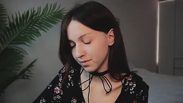 monnymoon online show from 10/17/25, 05:21