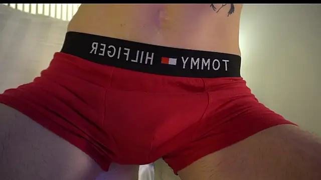 TommieHi online show from 10/24/25, 05:48