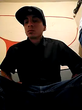 Snapshot of Tucloroformosexxx chatting on 02/13/26, 06:31 Tucloroformosexxx online show from 02/13/26, 06:31