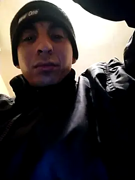 Snapshot of Tucloroformosexxx chatting on 02/15/26, 11:30 Tucloroformosexxx online show from 02/15/26, 11:30