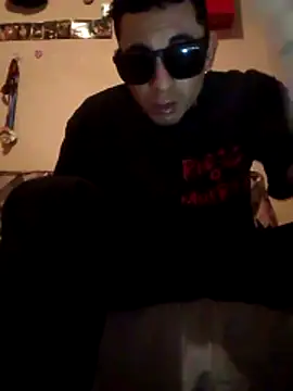 Snapshot of Tucloroformosexxx chatting on 03/30/26, 04:24 Tucloroformosexxx online show from 03/30/26, 04:24