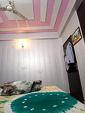 Snapshot of Tanya-905 chatting on 03/11/26, 05:41 Tanya-905 online show from 03/11/26, 05:41