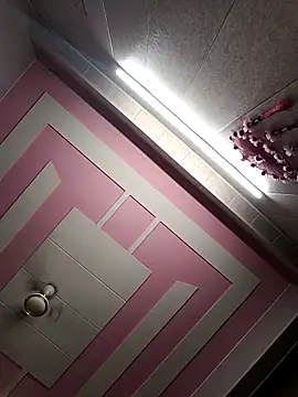 Snapshot of Tanya-905 chatting on 03/28/26, 09:53 Tanya-905 online show from 03/28/26, 09:53