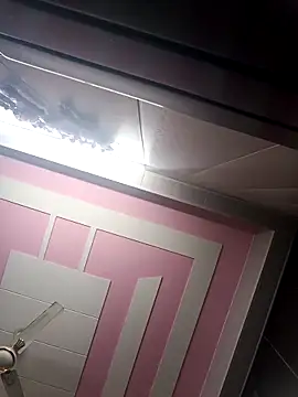 Snapshot of Tanya-905 chatting on 04/05/26, 05:32 Tanya-905 online show from 04/05/26, 05:32