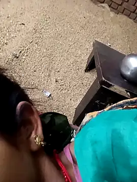 Snapshot of Sali_ji chatting on 04/17/26, 12:13 Sali ji online show from 04/17/26, 12:13