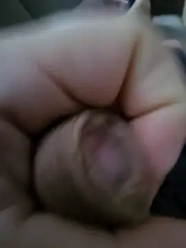 Snapshot of pisun1986 chatting on 10/31/25, 03:13 pisun1986 online show from 10/31/25, 03:13