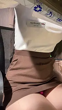 Snapshot of Gina999 chatting on 04/11/26, 02:38 Gina999 online show from 04/11/26, 02:38