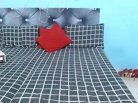 hey mishtidoll online show from 12/09/24, 11:04