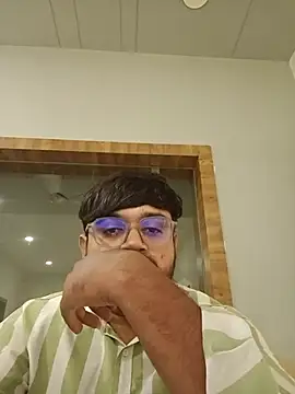 Snapshot of Jaggu_4517 chatting on 07/04/26, 05:24 Jaggu 4517 online show from 07/04/26, 05:24