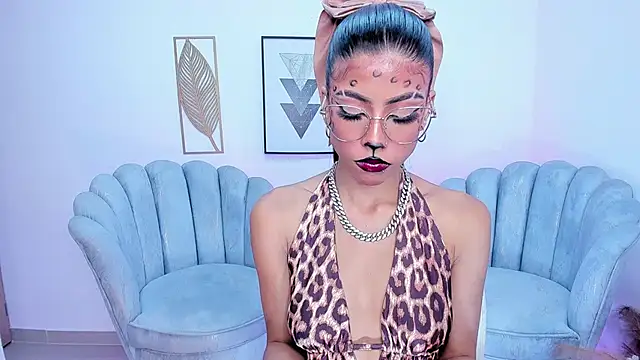 zaira wetsler online show from 10/21/25, 04:57