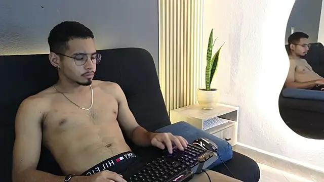 Jaybrown  1 online show from 10/11/25, 03:39