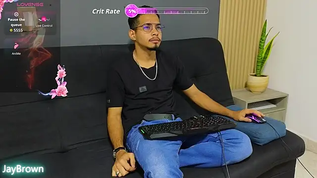 Jaybrown  1 online show from 10/15/25, 02:44