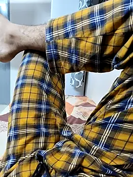 Snapshot of Mallu_kalikar_69 chatting on 10/21/25, 03:24 Mallu kalikar 69 online show from 10/21/25, 03:24