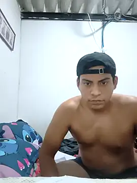 Snapshot of payolo chatting on 02/04/26, 07:09 payolo online show from 02/04/26, 07:09