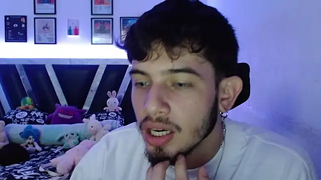 Snapshot of Sebasxxl12 chatting on 09/30/25, 08:47 Sebasxxl12 online show from 09/30/25, 08:47