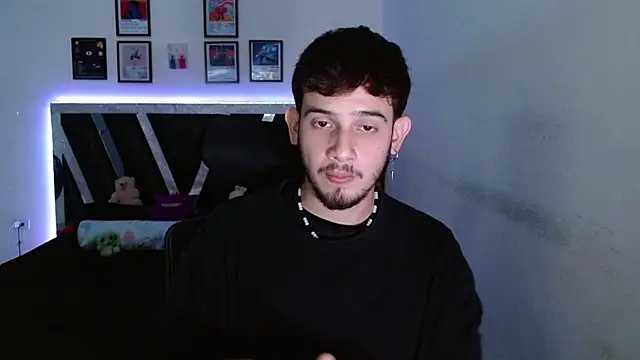 Snapshot of Sebasxxl12 chatting on 01/09/26, 02:58 Sebasxxl12 online show from 01/09/26, 02:58