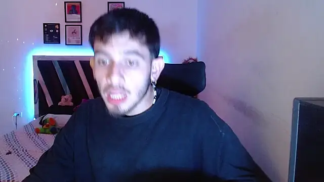 Snapshot of Sebasxxl12 chatting on 02/04/26, 10:26 Sebasxxl12 online show from 02/04/26, 10:26