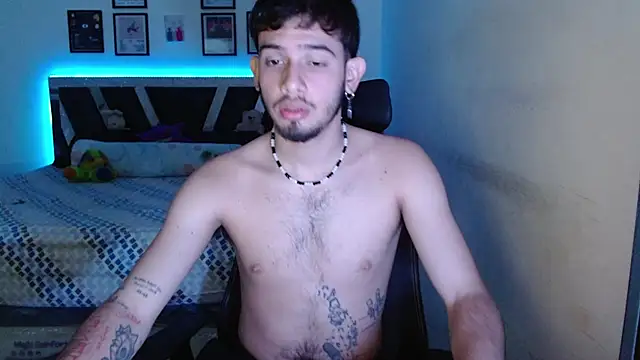 Snapshot of Sebasxxl12 chatting on 02/08/26, 07:06 Sebasxxl12 online show from 02/08/26, 07:06