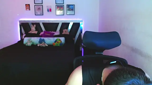 Snapshot of Sebasxxl12 chatting on 03/13/26, 09:10 Sebasxxl12 online show from 03/13/26, 09:10