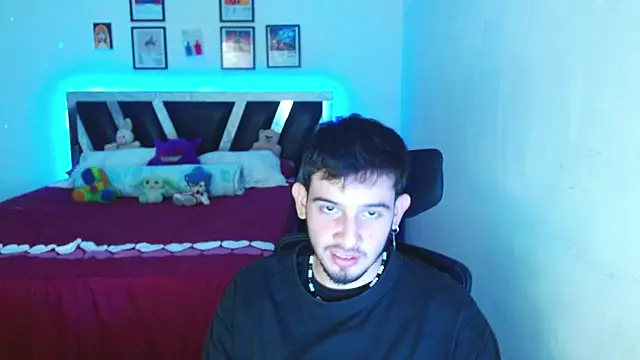 Snapshot of Sebasxxl12 chatting on 03/26/26, 12:39 Sebasxxl12 online show from 03/26/26, 12:39