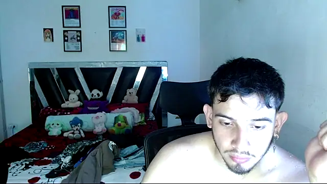 Sebasxxl12 online show from 05/20/26, 10:27