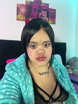 Snapshot of Sussyroxxx chatting on 02/18/26, 04:19 Sussyroxxx online show from 02/18/26, 04:19