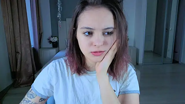 Snapshot of _EVA_GREEN chatting on 10/08/25, 12:25  EVA GREEN online show from 10/08/25, 12:25