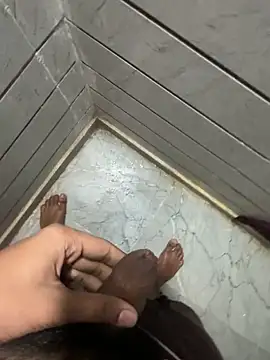 Snapshot of Onlysingles chatting on 02/14/26, 01:24 Onlysingles online show from 02/14/26, 01:24