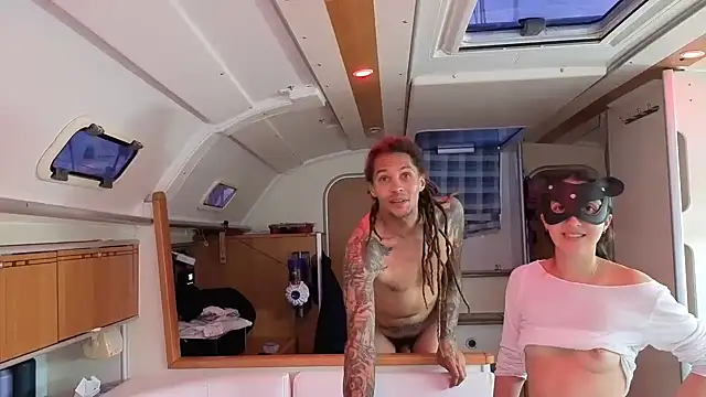 Snapshot of Monk_and_Mia chatting on 04/13/26, 06:46 Monk and Mia online show from 04/13/26, 06:46