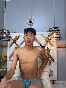 Snapshot of Sammy_Millers chatting on 10/18/25, 12:50 Sammy Millers online show from 10/18/25, 12:50