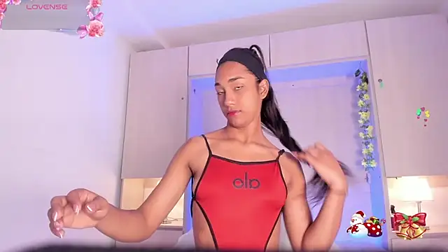 AnahiCollins online show from 12/22/25, 12:35