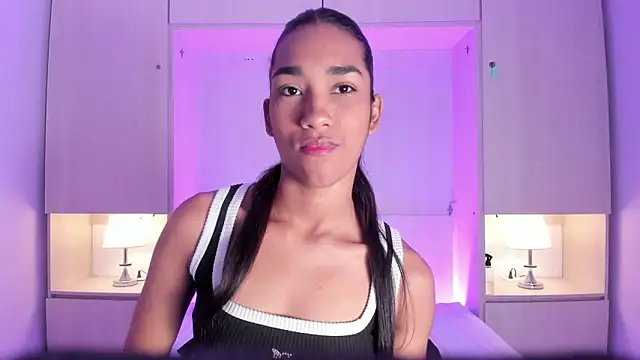 Snapshot of AnahiCollins chatting on 03/11/26, 11:38 AnahiCollins online show from 03/11/26, 11:38