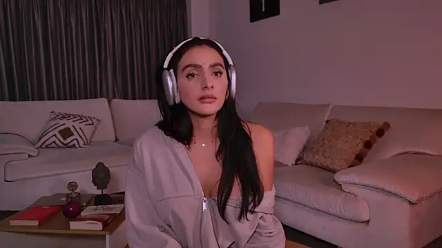 Milana De online show from 10/07/25, 10:29