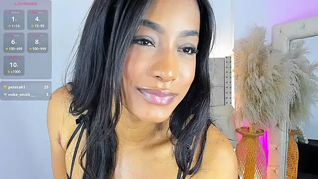 mia juicy  online show from 09/28/25, 08:25