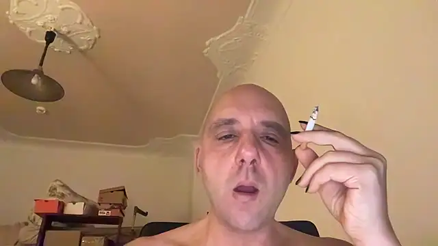 Snapshot of francescaloveher chatting on 09/27/25, 10:37 francescaloveher online show from 09/27/25, 10:37