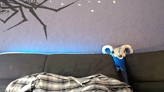 Kuregari xs online show from 10/10/25, 06:01