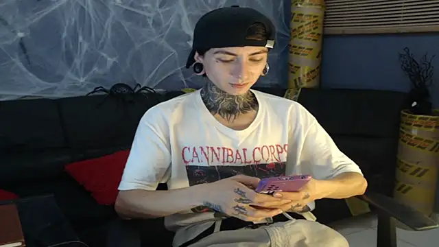 Kuregari xs online show from 10/27/25, 01:42