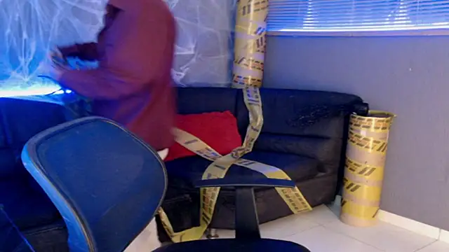 Kuregari xs online show from 10/30/25, 03:30