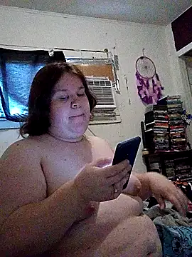 Snapshot of kittytightholes chatting on 10/04/25, 06:06 kittytightholes online show from 10/04/25, 06:06