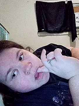 Snapshot of kittytightholes chatting on 10/13/25, 10:54 kittytightholes online show from 10/13/25, 10:54