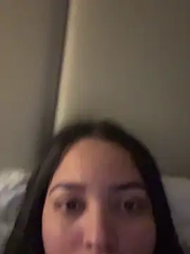 labella0101 online show from 09/28/25, 01:00