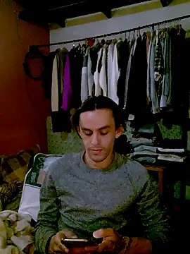 monroedelrey online show from 12/19/25, 02:35