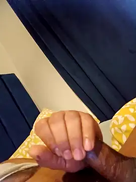 Snapshot of Hotboy-534 chatting on 11/02/25, 01:24 Hotboy-534 online show from 11/02/25, 01:24