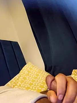 Snapshot of Hotboy-534 chatting on 11/07/25, 11:38 Hotboy-534 online show from 11/07/25, 11:38