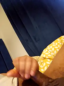 Snapshot of Hotboy-534 chatting on 12/04/25, 10:13 Hotboy-534 online show from 12/04/25, 10:13