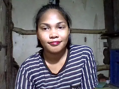 Snapshot of sweetlexypinay19 chatting on 04/16/26, 01:34 sweetlexypinay19 online show from 04/16/26, 01:34