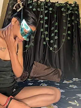 JustIndianlovers online show from 06/12/26, 11:42