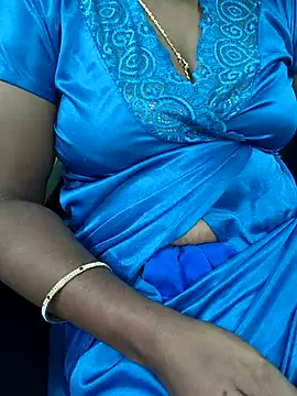 Tamilselviroja- online show from 10/13/25, 03:45